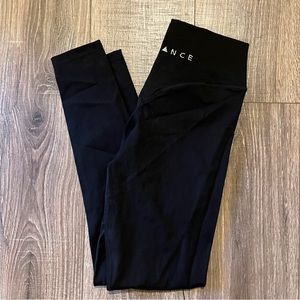 Balance Athletica Leggings | black | medium